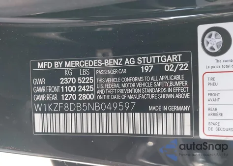 2022 Mercedes-Benz E 350 z USA, uszkodzony, nr VIN W1KZF8DB5NB049597